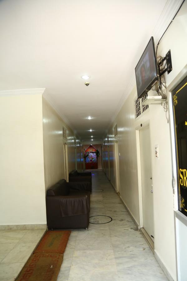 Sri Sai Krishna Deluxe Lodge Haidarábád Kültér fotó