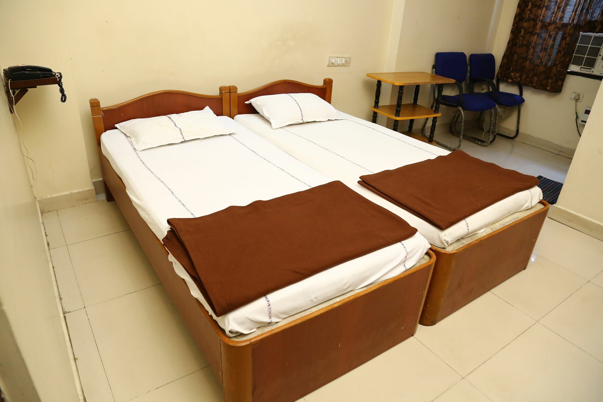 Sri Sai Krishna Deluxe Lodge Haidarábád Kültér fotó